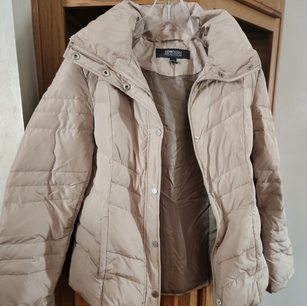 Kenneth Cole reaction puffy jacket